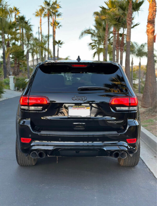 2018 Jeep Grand Cherokee Trackhawk - Image 6