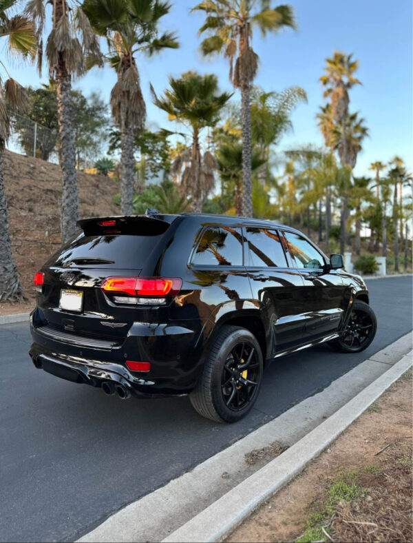 2018 Jeep Grand Cherokee Trackhawk - Image 7