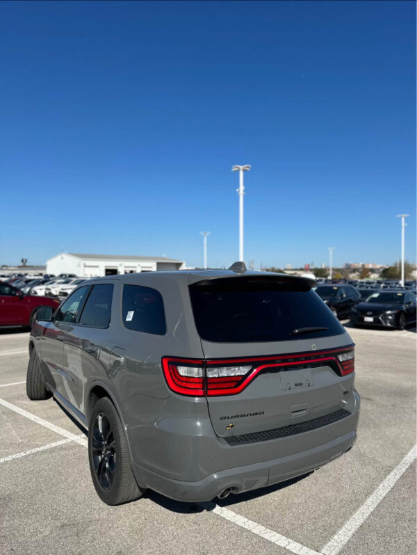 2022 Dodge Durango R/T HEMI Orange - Image 9
