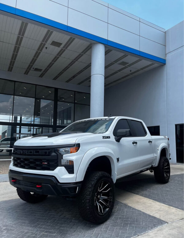2024 Chevrolet Silverado 1500 Trail Boss - Image 9