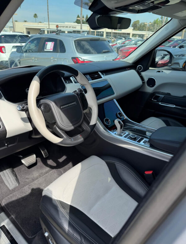 2022 LAND ROVER RANGE ROVER SPORT SVR - Image 7